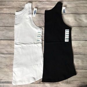 🆕 Lot of 2 Old Navy Relaxed Tank Tops